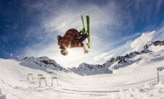 开云体育直播-英格拉姆爆发定乾坤，掘金巅峰对决，马刺王朝余晖下的新王加冕