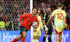 开云官方app入口-雄心壮志！西班牙球队冲刺胜利