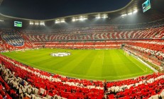 开云体育入口-绝境中的双重奏鸣，里昂绝杀希腊，若日尼奥带队取胜的战术启示