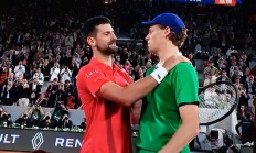 开云体育登录-法网完胜澳网，德约科维奇扛起全队