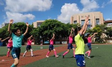 开云在线赛事平台-包含球员勇往直前，不畏艰难困苦的词条