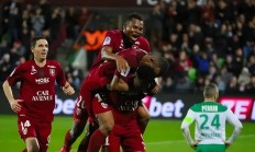 开云体育中国官网-尼斯客场胜利，连续击败三支法甲强队的简单介绍