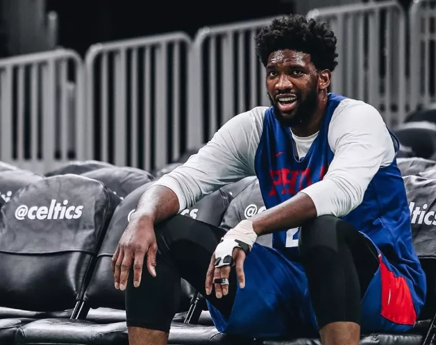 上海队碾压马刺，恩比德惊艳四座