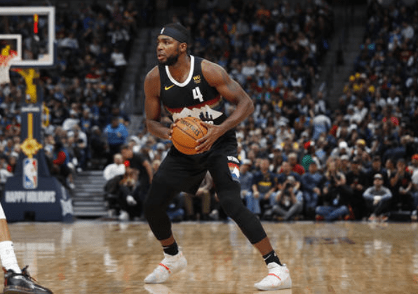 包含开拓者主场告捷连胜，米尔萨普状奇亏残的词条