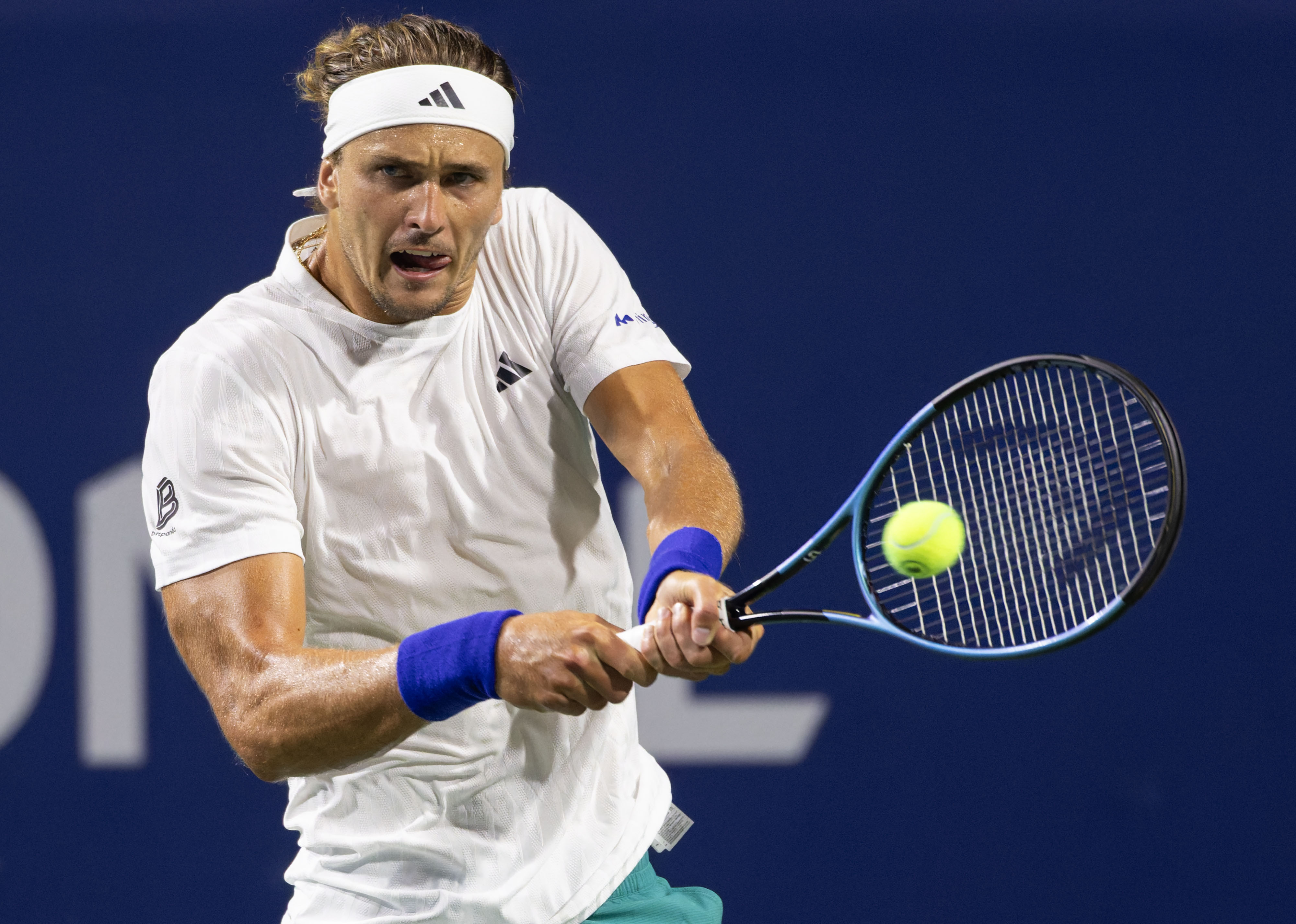 世界网球队横扫法国网球队，兹维列夫高光表现的简单介绍