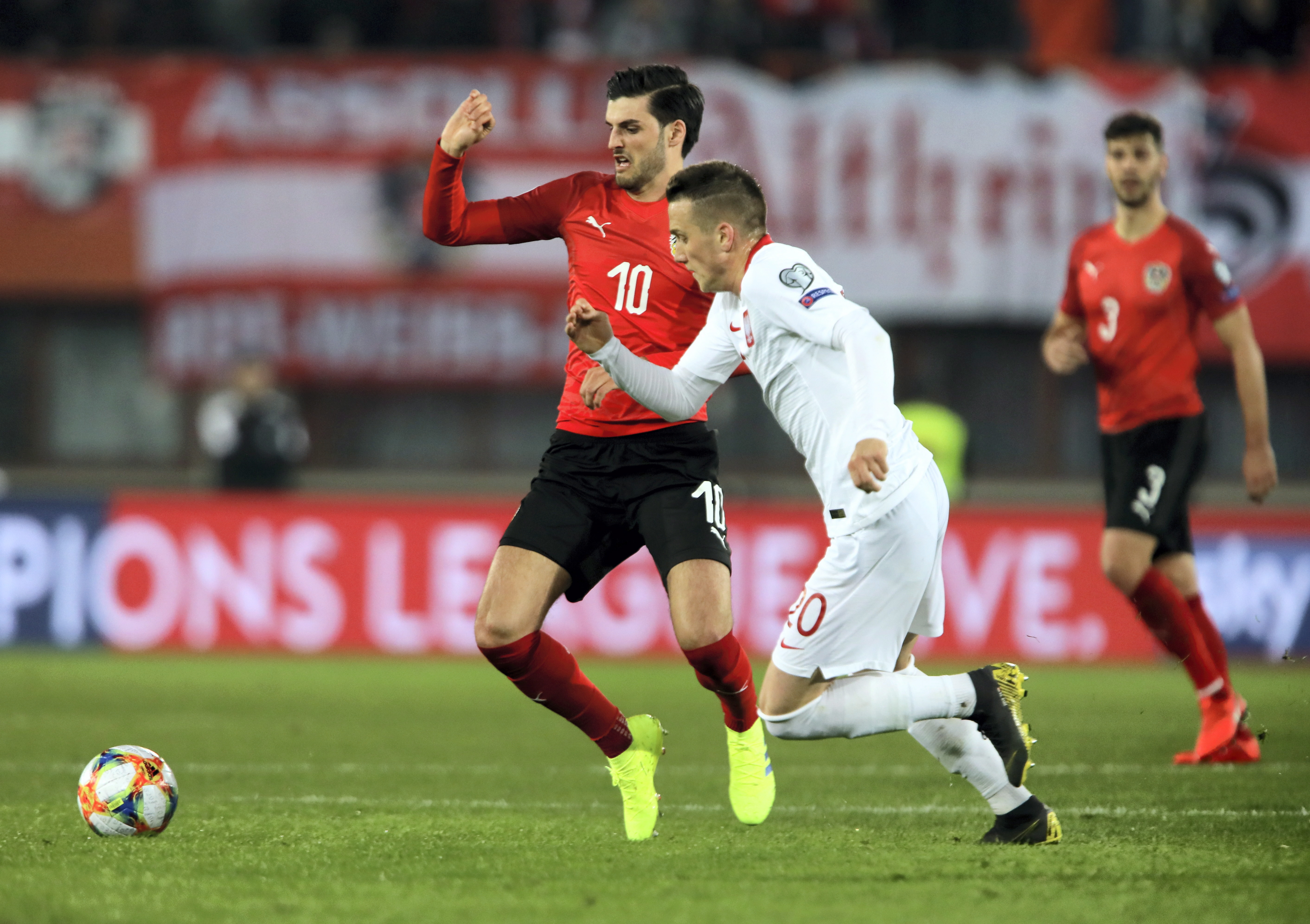 波兰乒乓球队绝杀奥地利乒乓球队,马龙完成帽子戏法的简单介绍 波兰乒乓球队绝杀奥地利乒乓球队,马龙完成帽子戏法的简单介绍