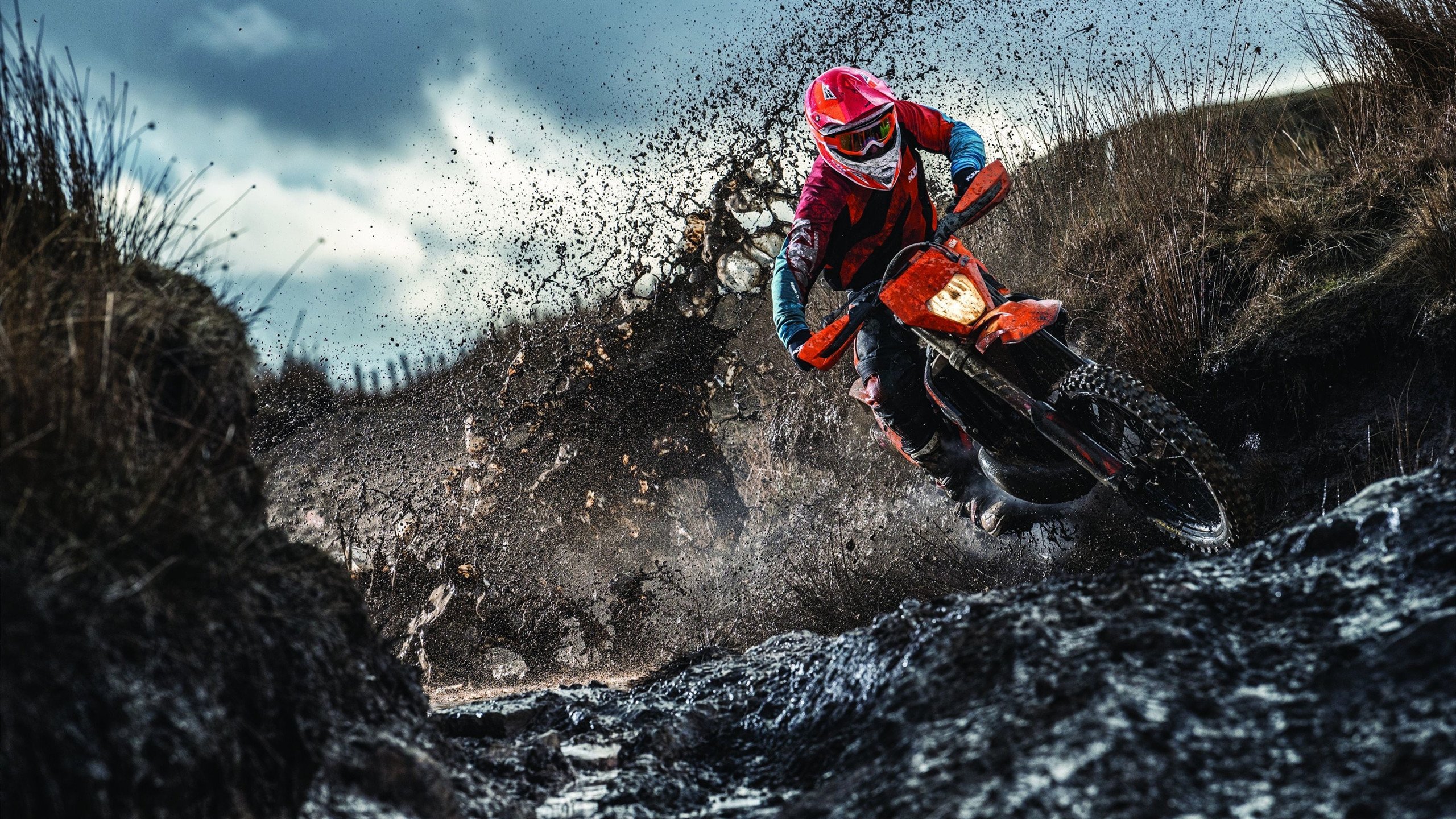 克瓦拉茨赫利亚的爆发，安哥拉淘汰法国背后的足球新秩序