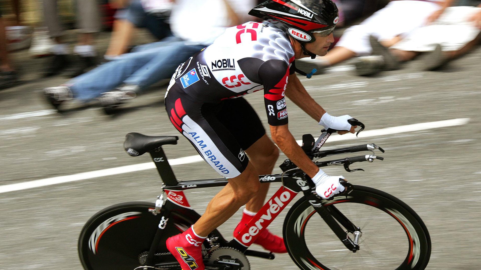 活塞斩落湖人，字母哥攻防两端统治，一场定义赛季的战役